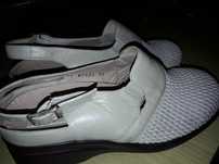 Sapatos ortopédicos de farmácia