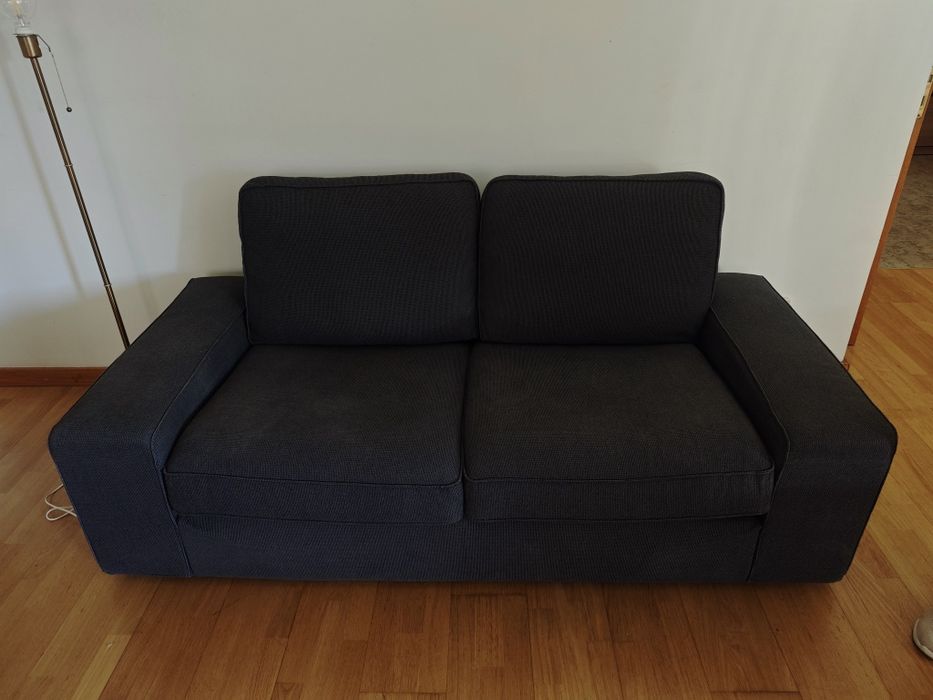 Sofá Kivik 2 lugares Novo (menos de 2 anos)