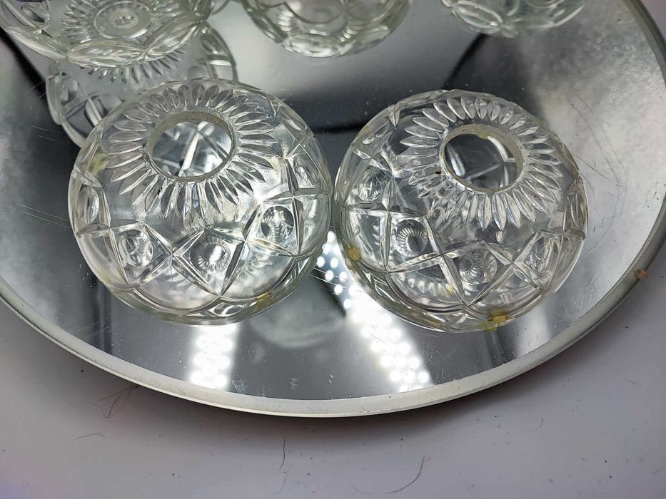 Stara szklana miseczka żyrandol,kinkiet,świecznik,cena za 1 sztukę