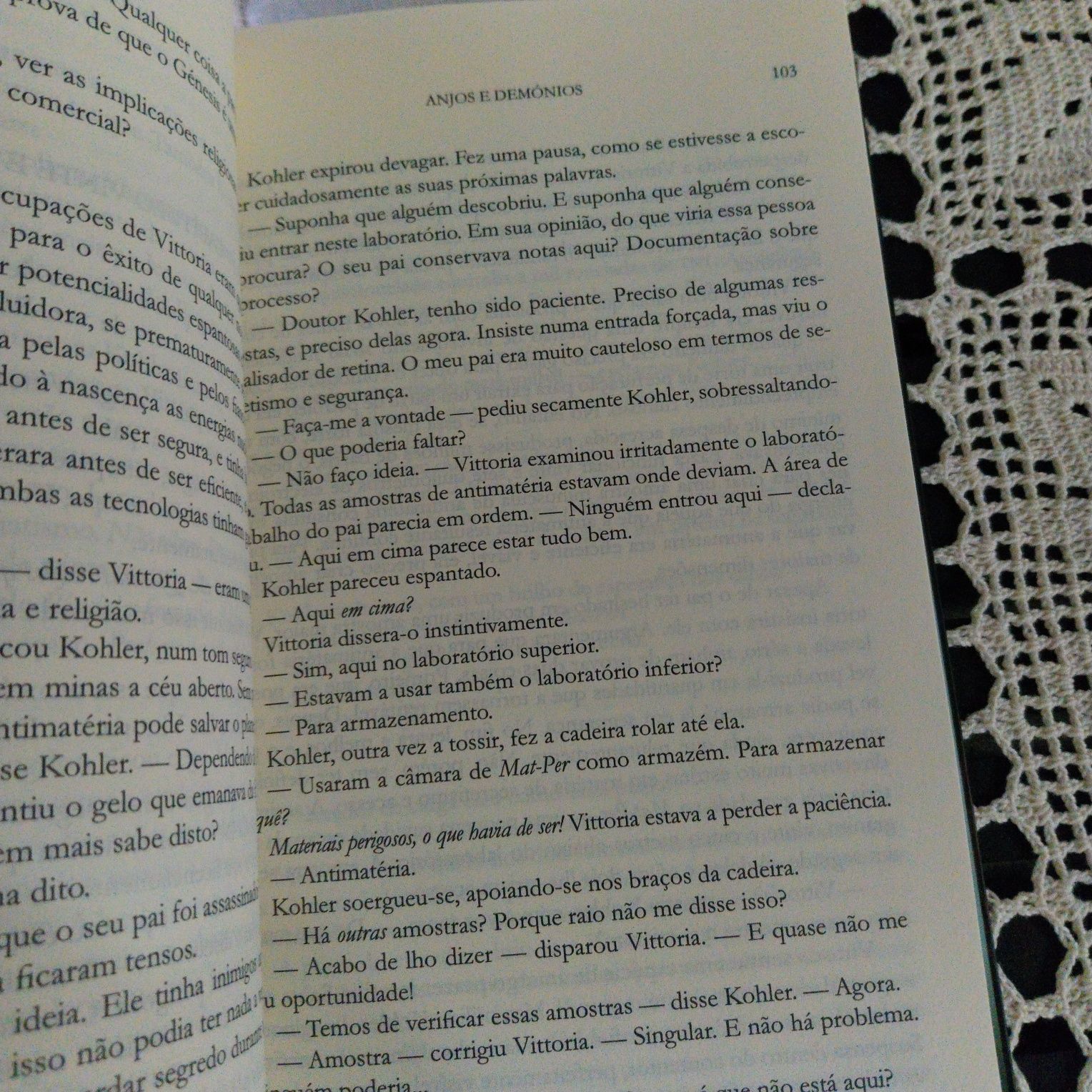 Anjos e demónios. Portes incluídos
