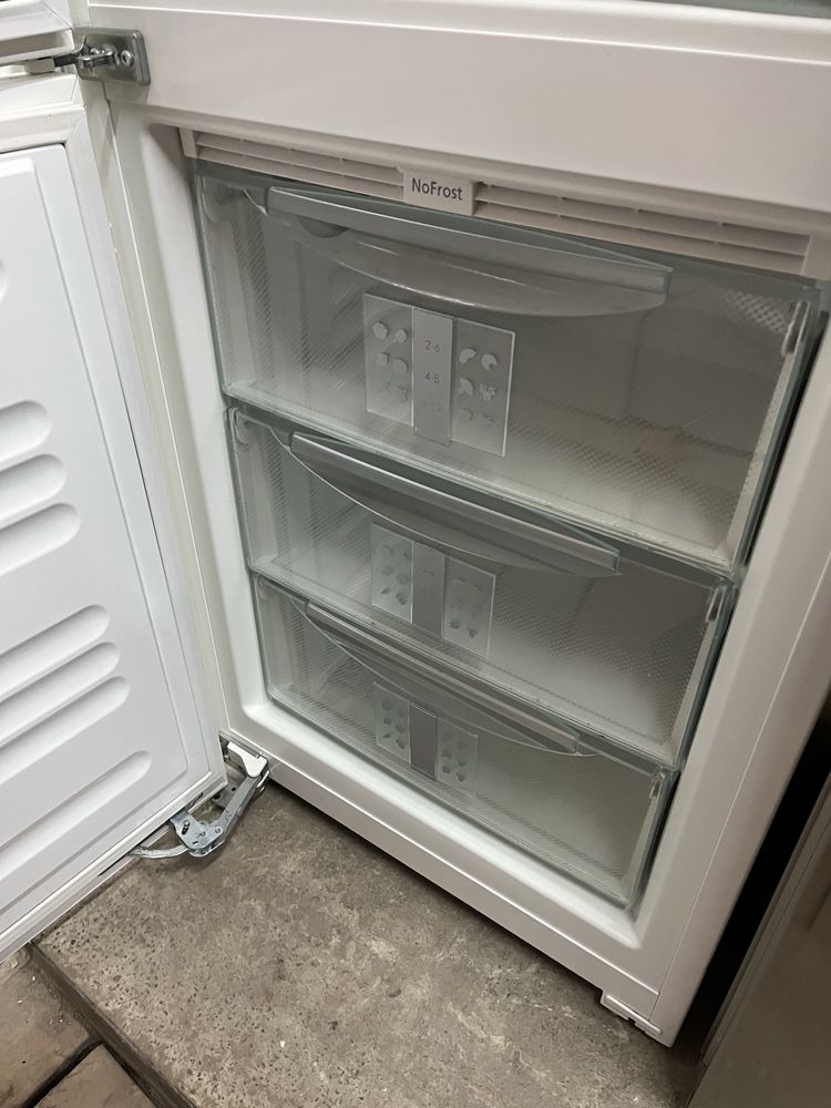 Холодильник 2 метри Miele