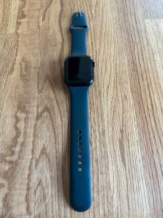 Apple Watch 9 45mm GSM