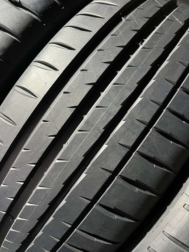 225/45/19 R19 Michelin Pilot Sport 4 4шт нові