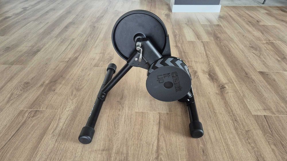 Trenażer interaktywny WAHOO KICKR Core+ Kaseta 9-rzędowa