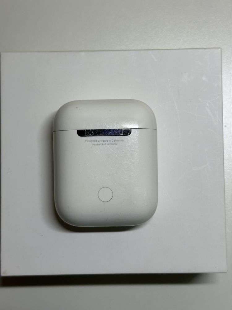 Airpods with charging case