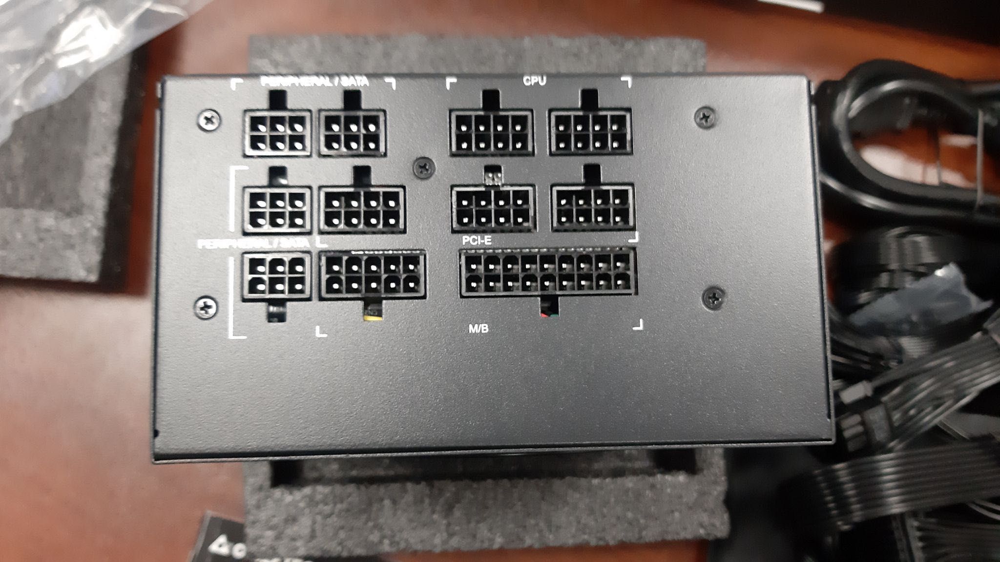 Блок питания Chieftec PPS-1250FC PPS-1250FC