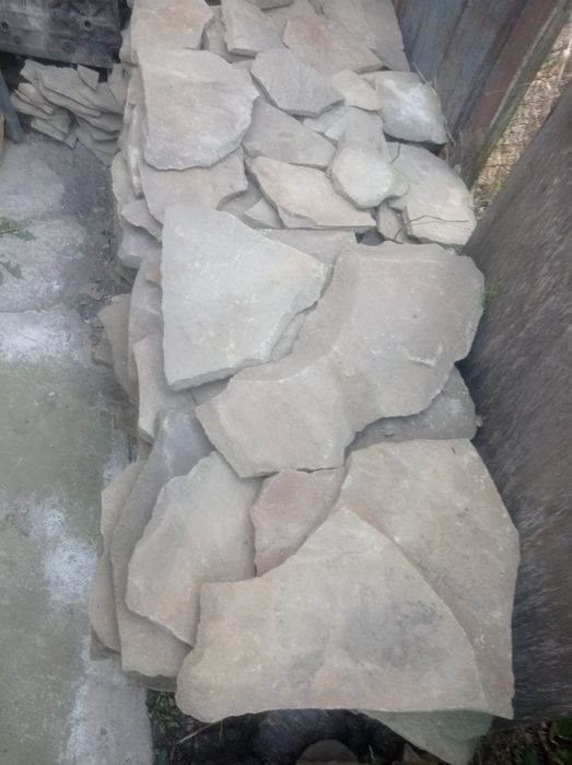 Камінь Луганський