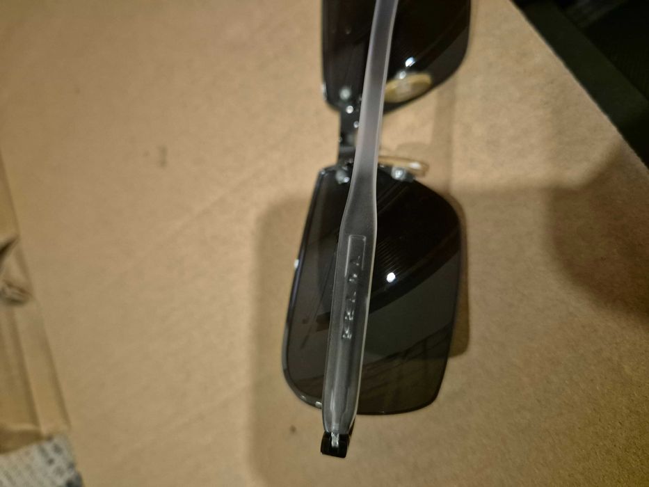 óculo Prada modelo SPR 71C 5AV-5M1, original bom estado