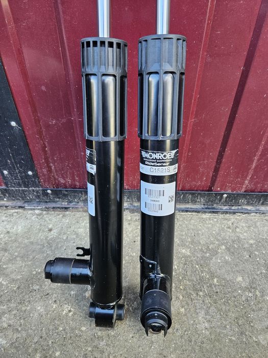 Амортизатори DCC Skoda Superb 3