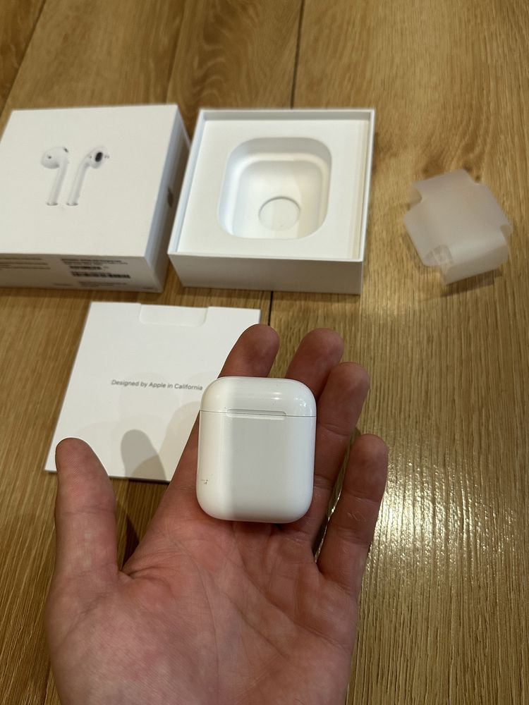 Pudełko ładujące Apple Airpods Słuchawki