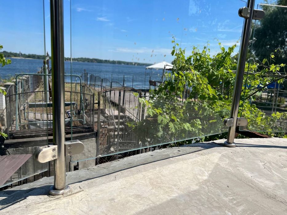 Продам дом с баней и  пирсом в с.Разумовка