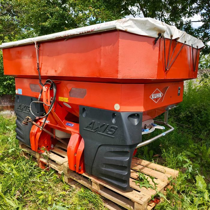Розкидач Kuhn RAUCH AXIS