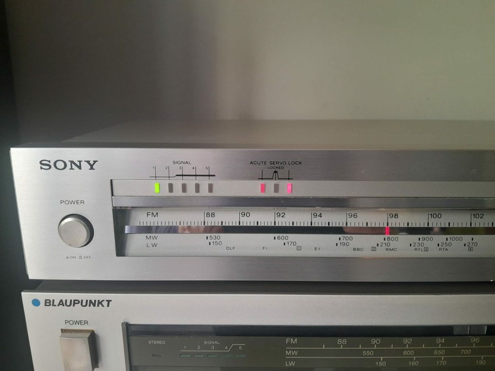 Rádio Tuner Sony