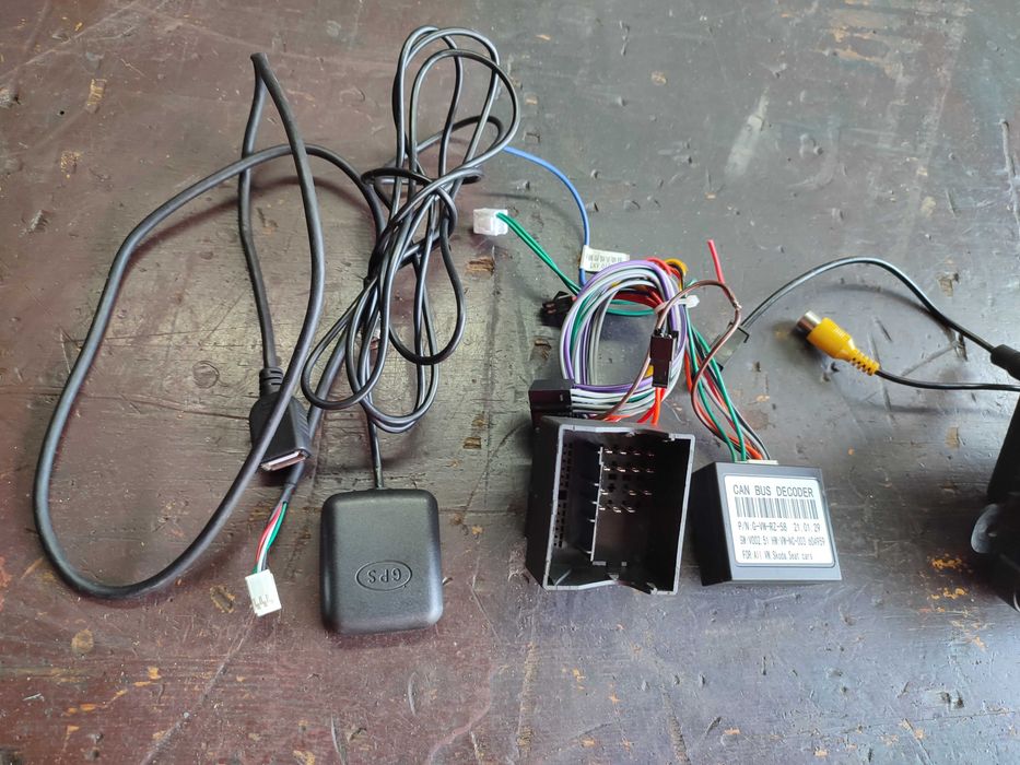 Radio samochodowe multimedialne android 2 din vw Touran 2005