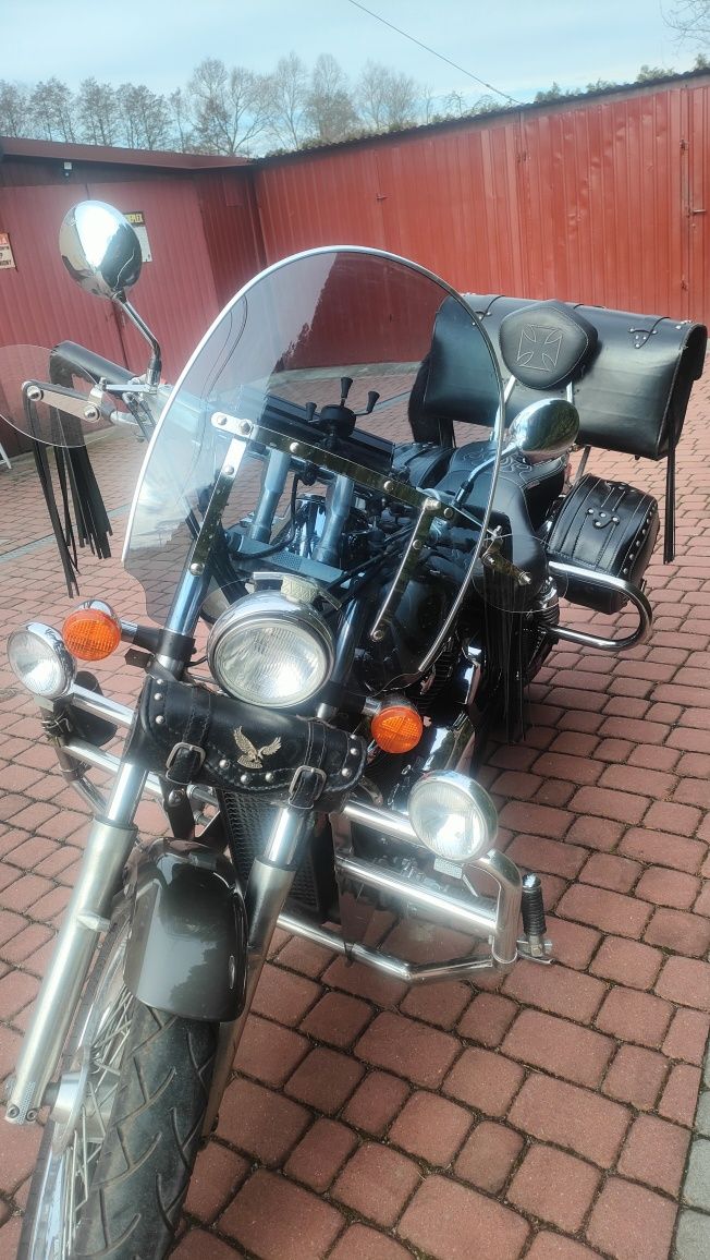 Gmole tylne honda vt 750 spiryd