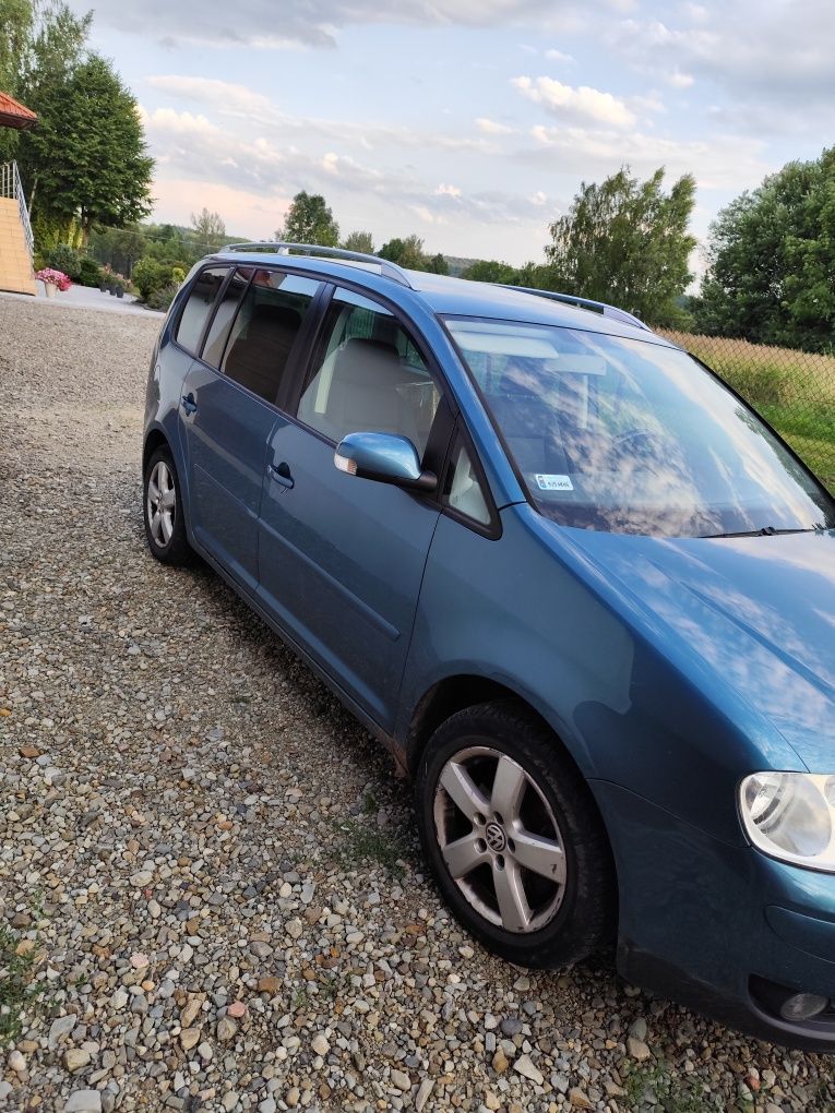 WV Touran 2 TDI ,automat