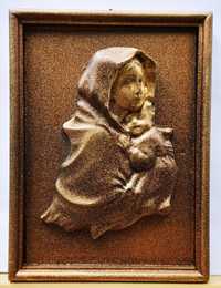 Matka Boska z Dzieciątkiem płaskorzeźba