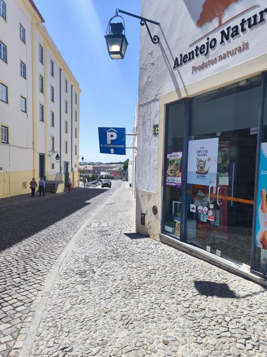 Garagem fechada em condomínio