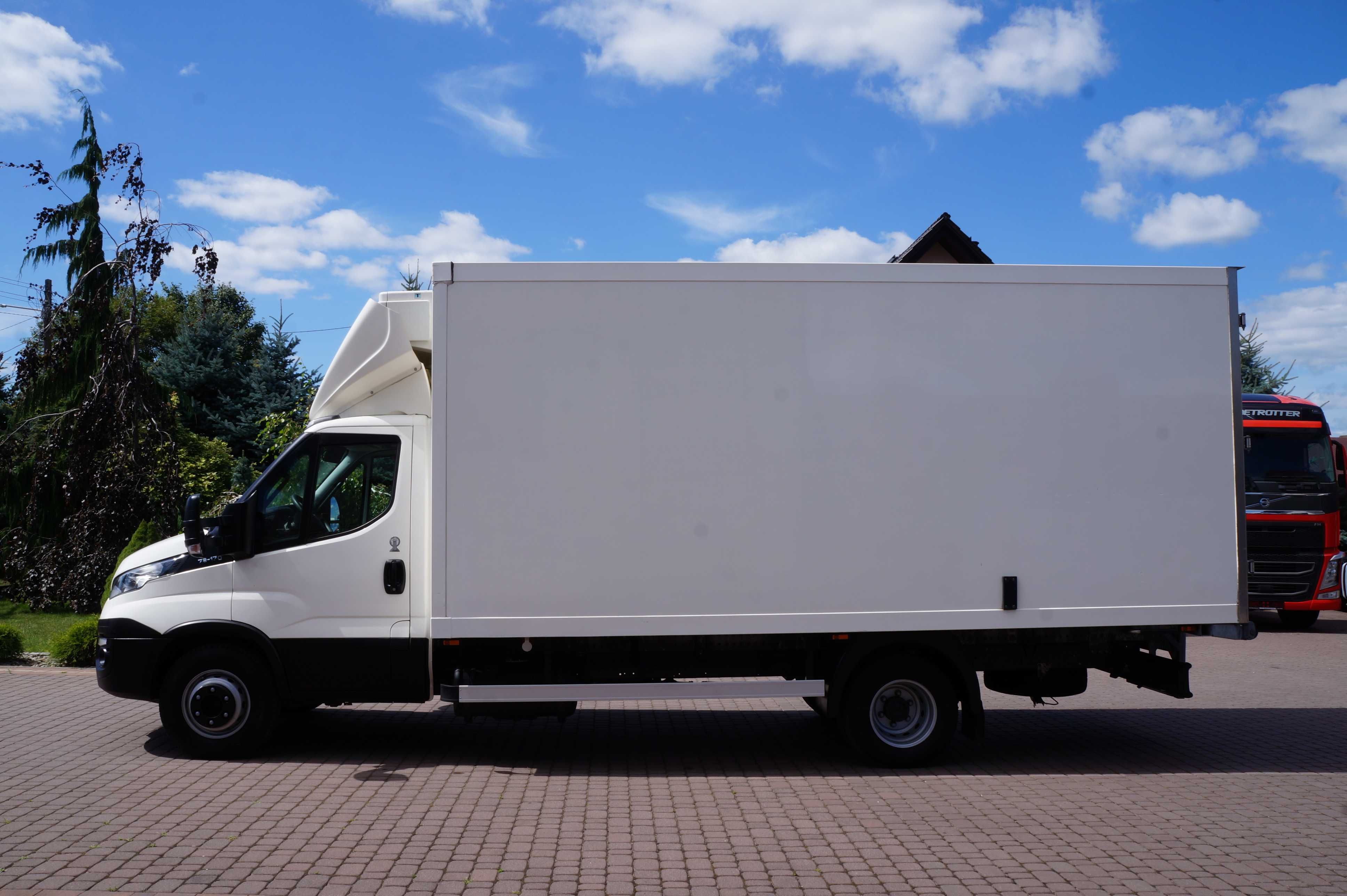 Zabudowa CHŁODNIA IVECO DAILY 2019 Rok 10 Palet V-500 MAX Idealna