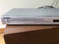 Leitor de DVD/CD e Cartoes de Memoria