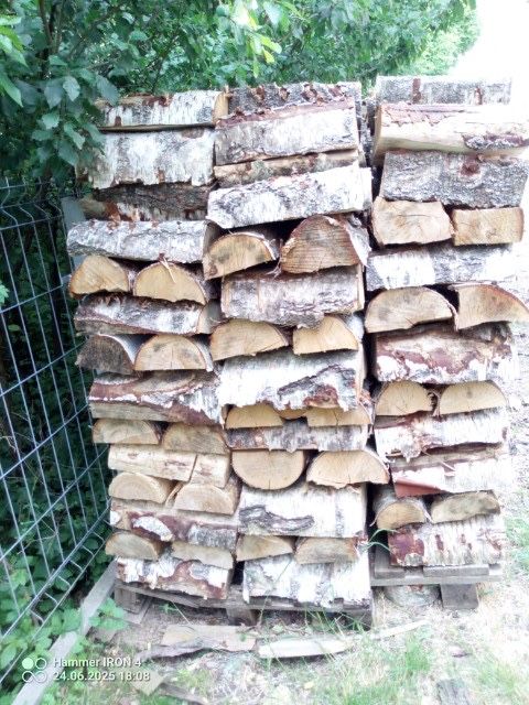 Sprzedam drewno na opał - do kominka