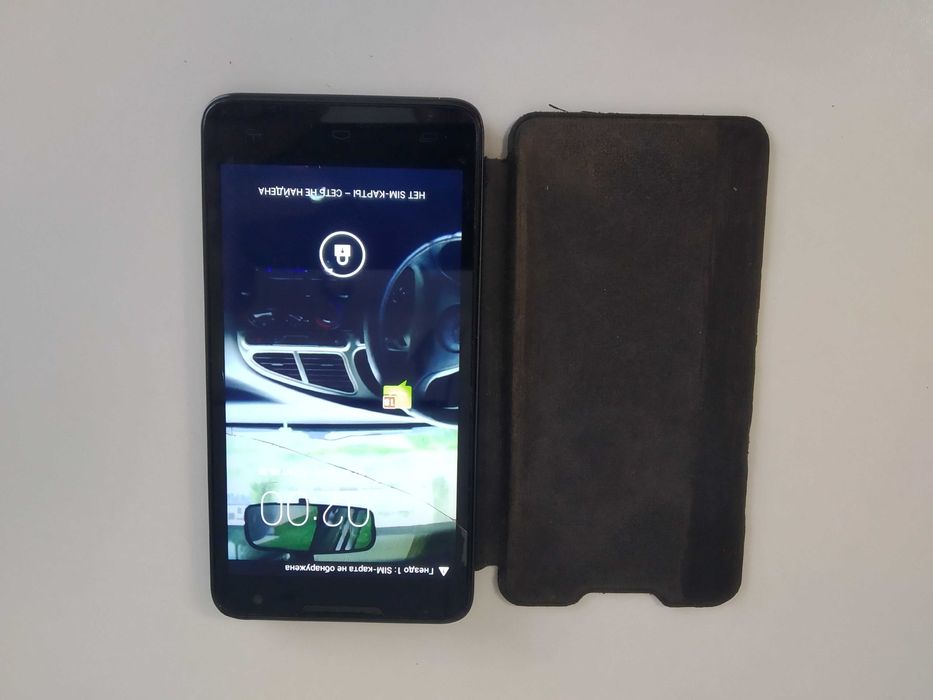 Телефон Prestigio PAP 5044 DUO