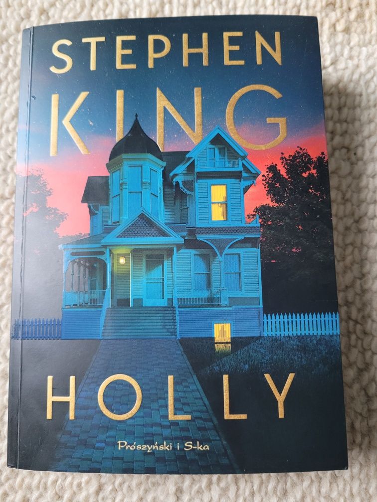 Stephen King Holly książka thriller