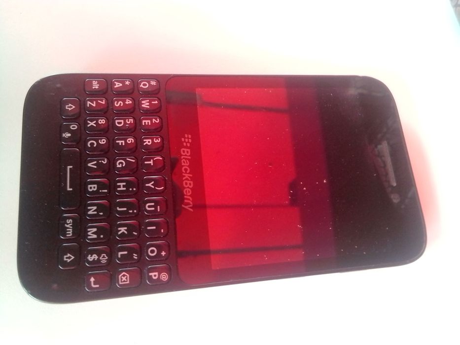 Unlocked BlackBerry mobile phone in perfect working condition 30€63823835771777122