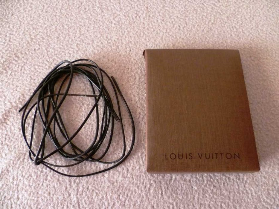 Atacadores Louis Vuitton (sapatos e botas)