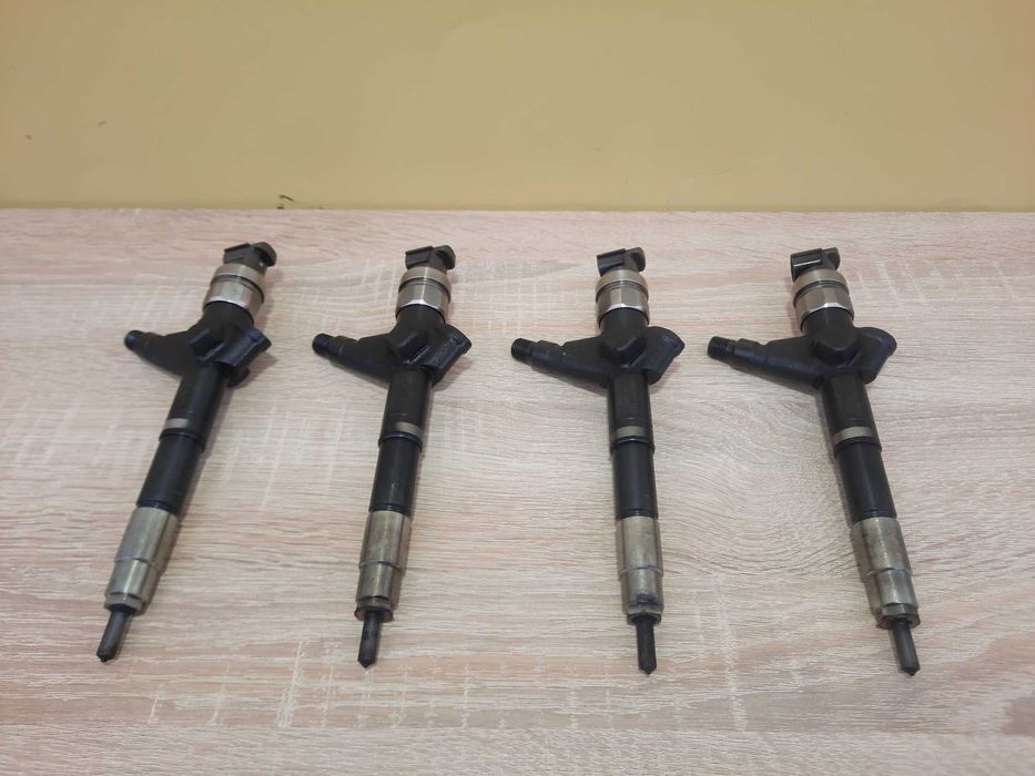Форсунки 16600-EC00A Nissan Pathfinder Navara d40 2.5 Форсунка DENSO