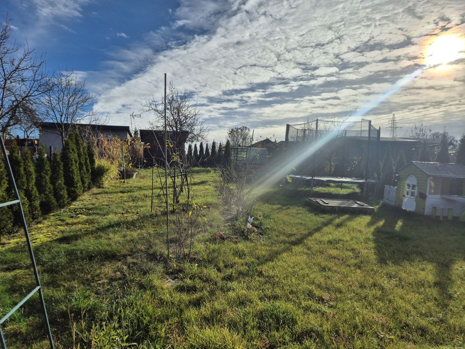 Działka rekreacyjna na sprzedaż