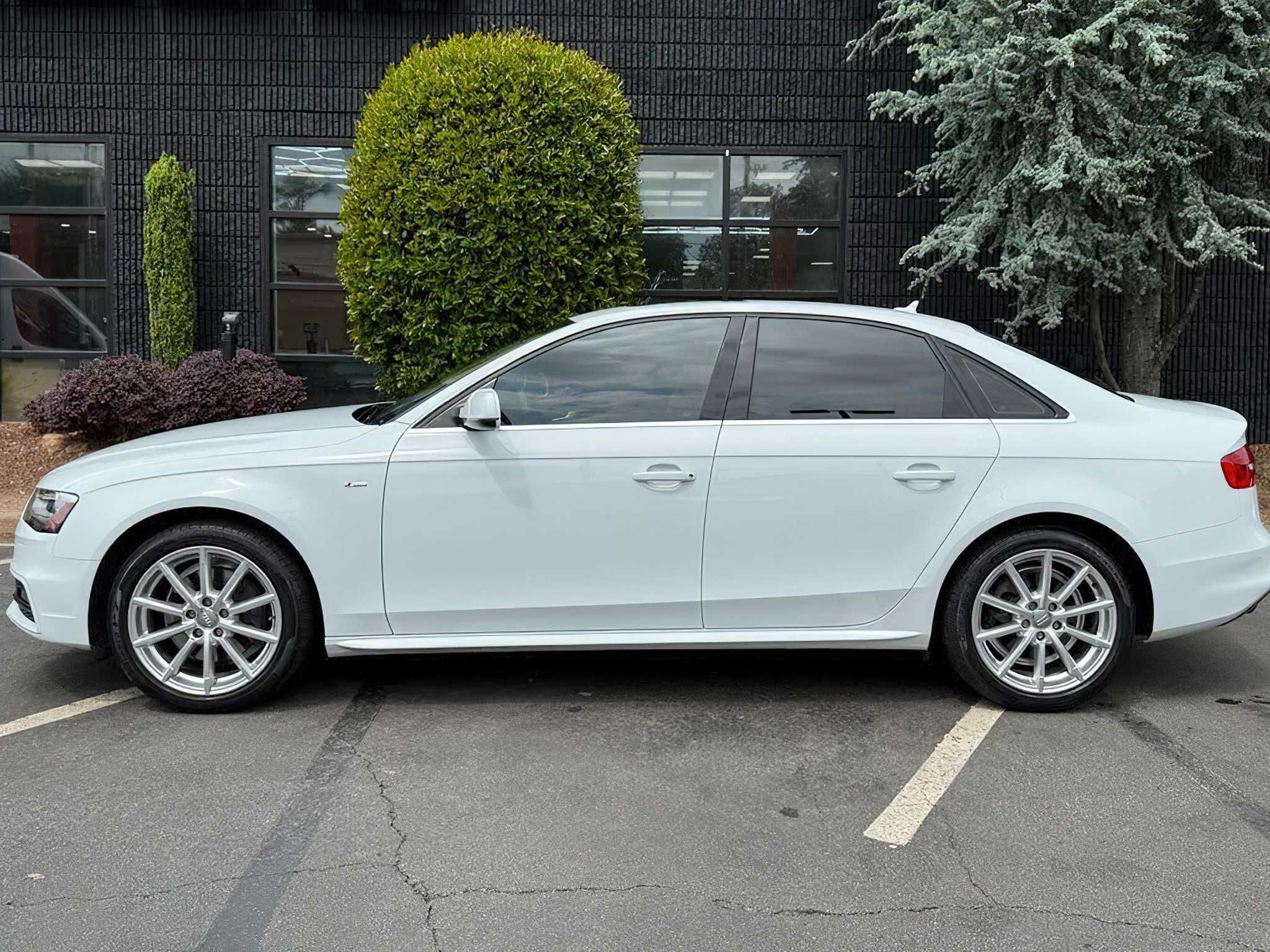 Audi  A4 Premium Plus 2015
