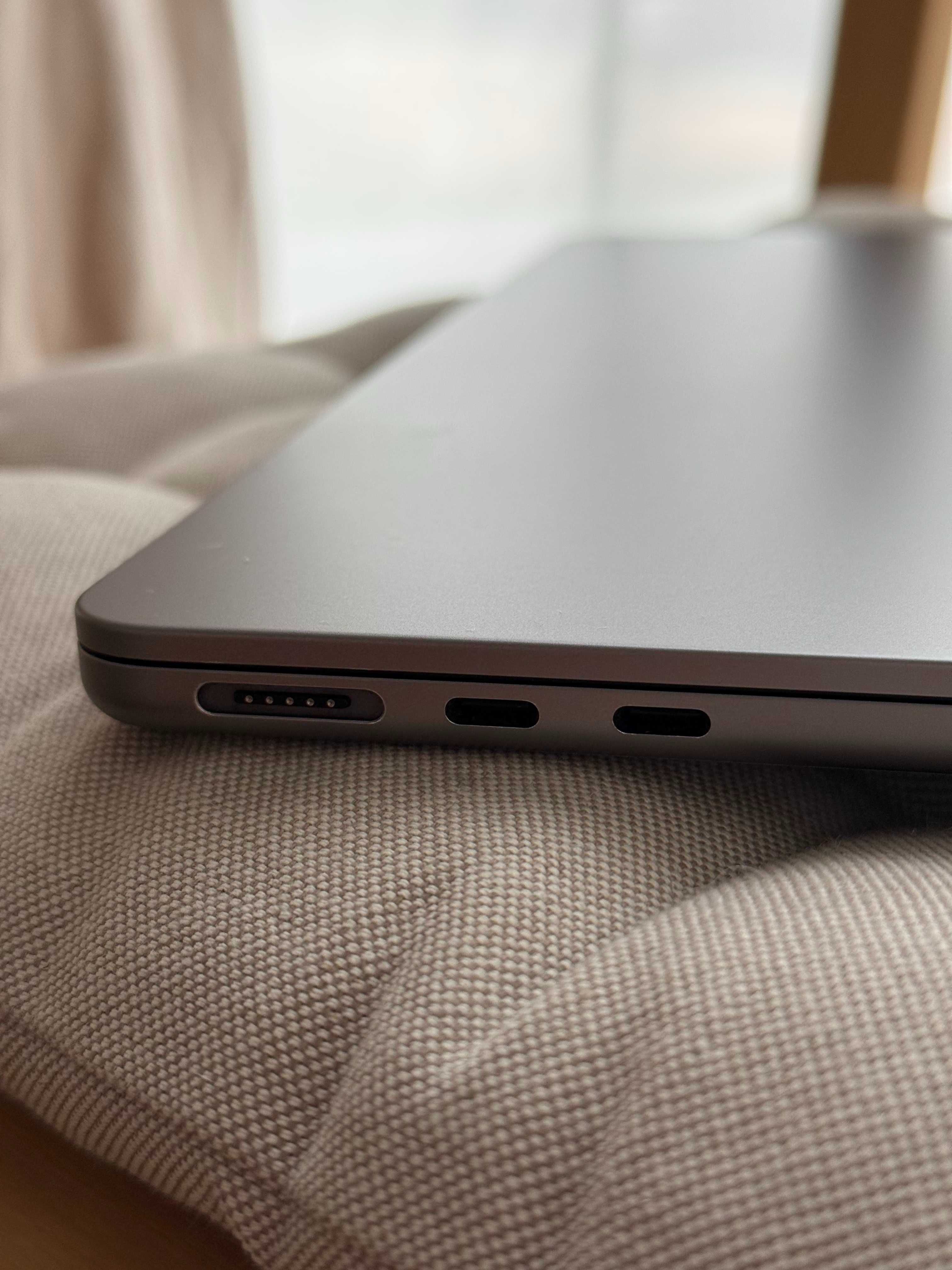 MacBook Air 13.6" M2 (2022)