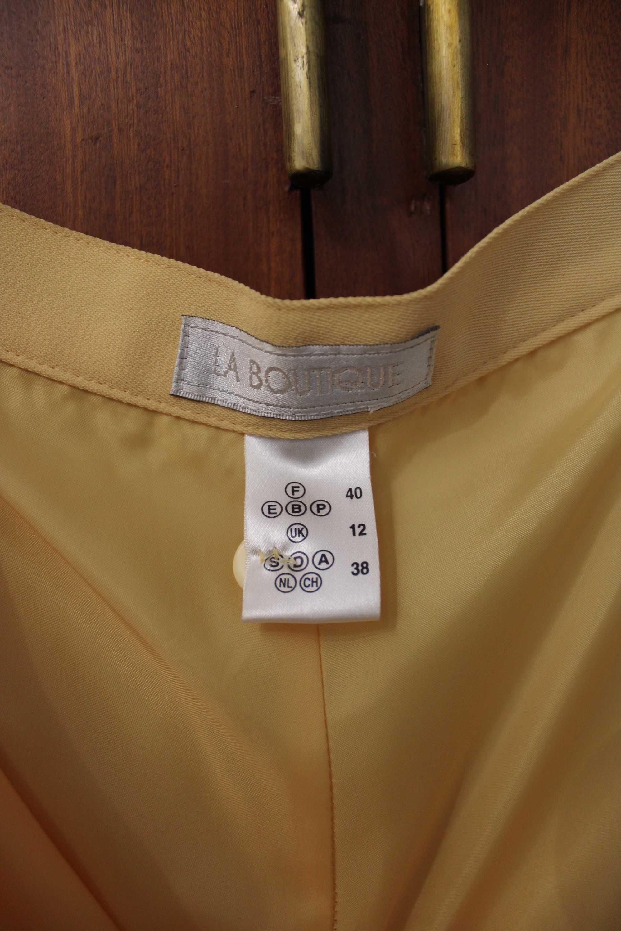 Casaco e Calças de Fato Amarelo Mulher - La Boutique