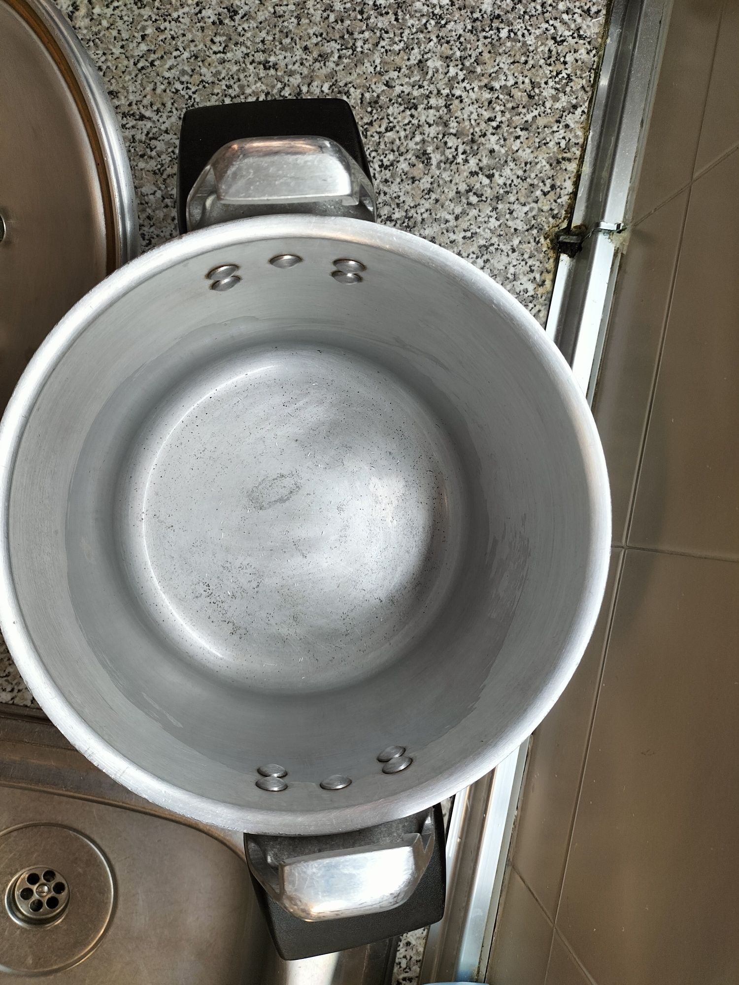 Vendo panela de pressão