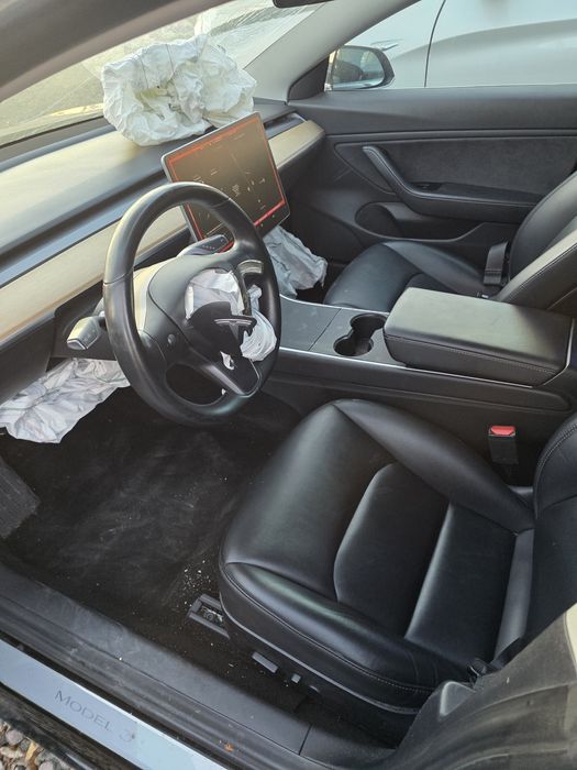 Tesla Model 3 (задній) Львів , рік 2019