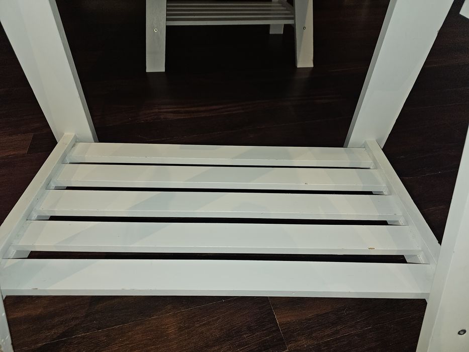 Secretária Ikea com base em cavaletes