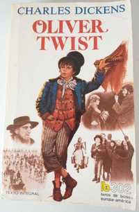 Livro Oliver Twist de Charles Dickens