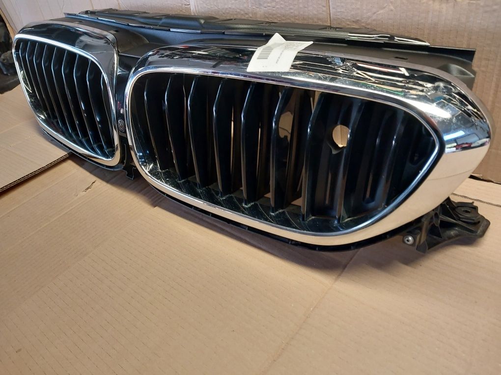 BMW 5 G31 Kompletna Atrapa grill nerki żaluzja roleta