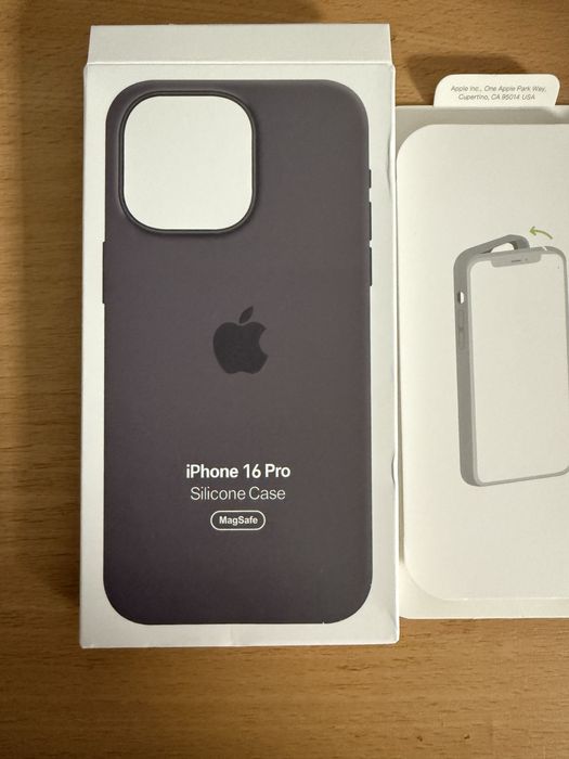 оригинальный чехол iphone 16pro