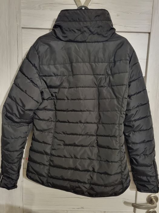 Pikowana kurtka ocieplana