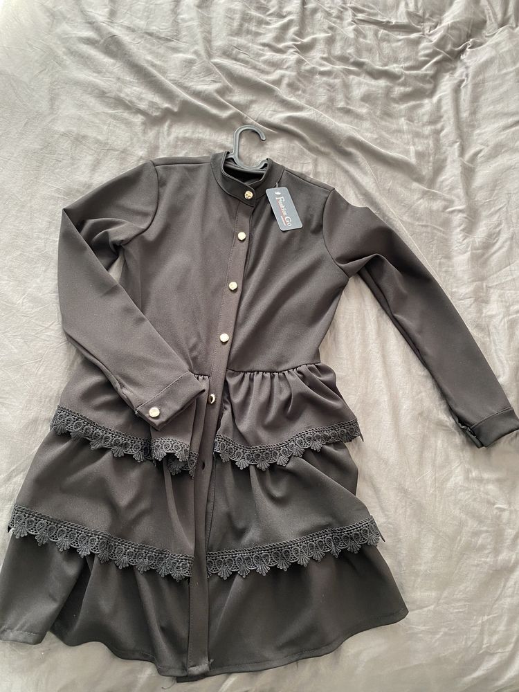 Czarna rozpinana sukienka mini