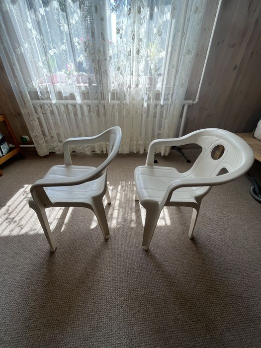 Rumba Kettler białe plastikowe krzesła ogrodowe