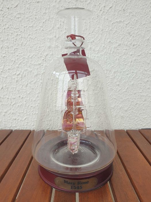 Peça decorativa em vidro "DUNELM GLASS SCULPTURES"