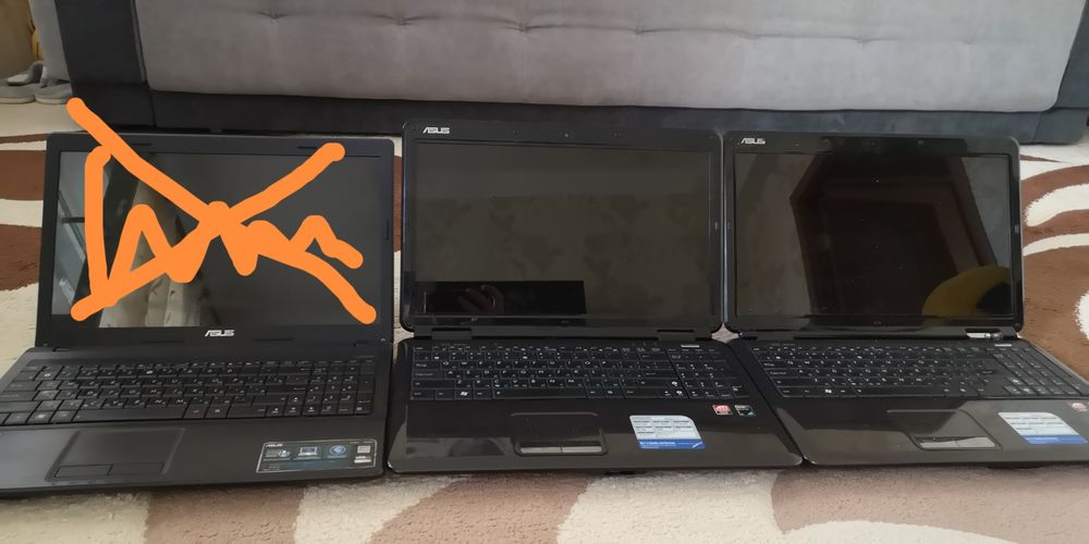 Ноутбук ASUS X54H; K50AB на запчастини або лотом