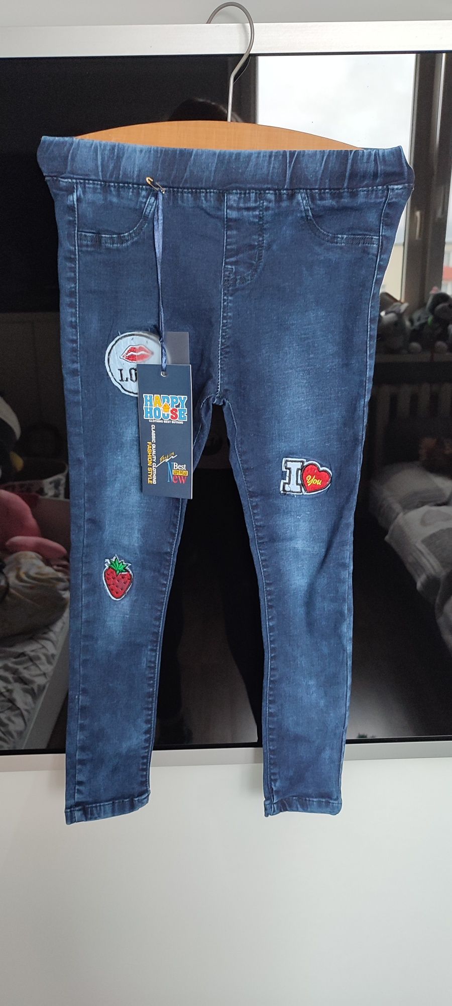 Spodnie jeansowe rurki 104