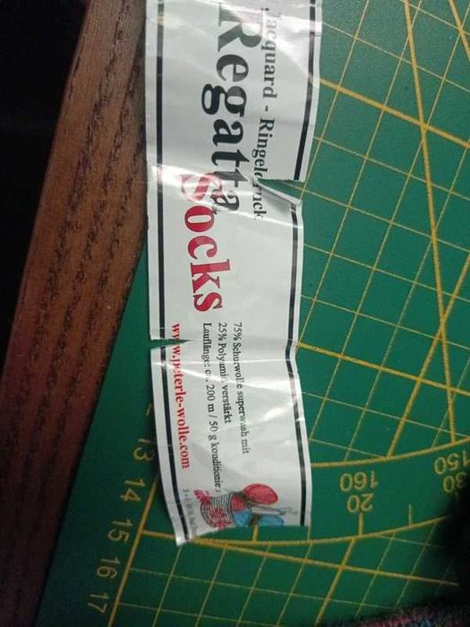 Czapka na drutach wełna kolorowa, dwustronna