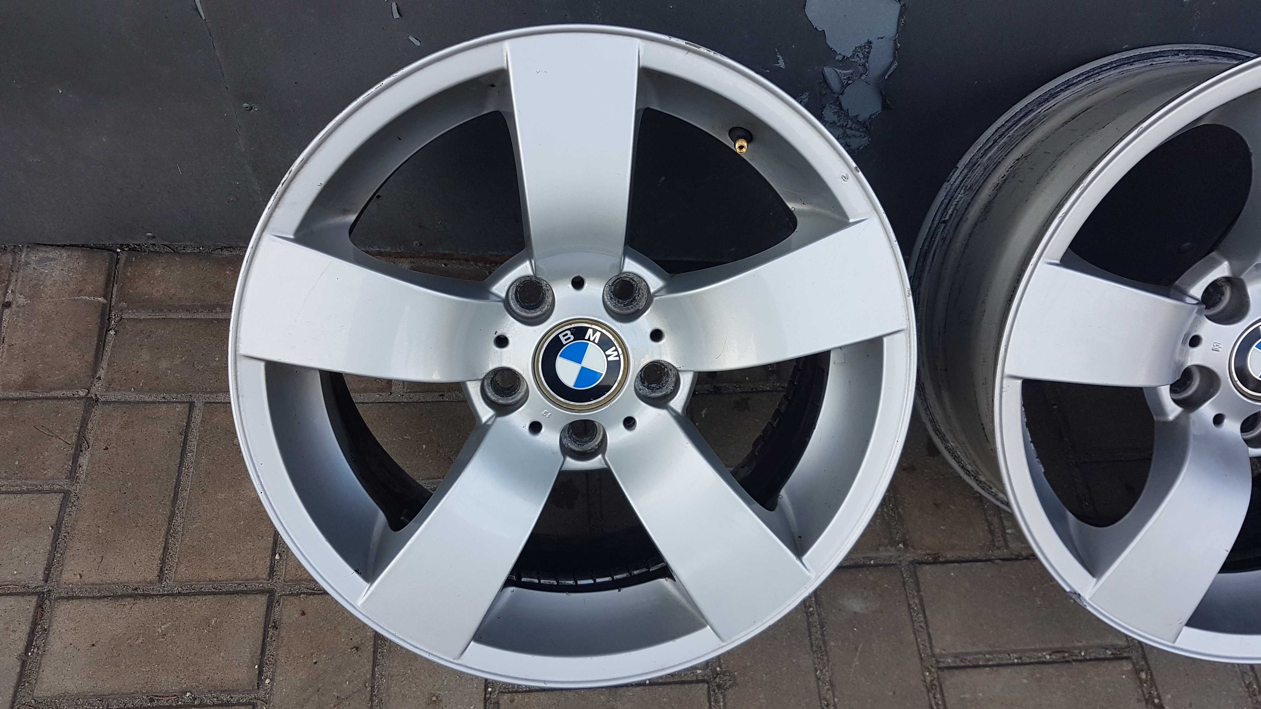 Felgi BMW 8 x 17" 5 x 120 ET 20