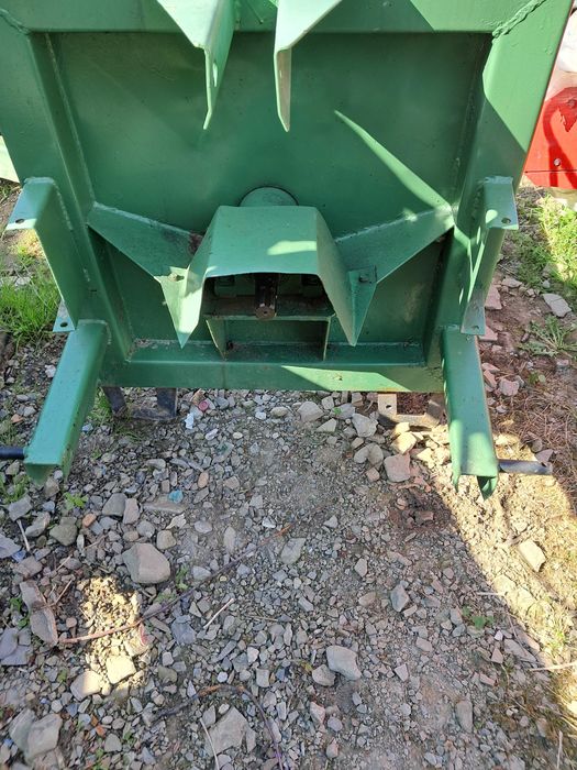 Łuparka świdrowa (rębak) do drewna POSCH