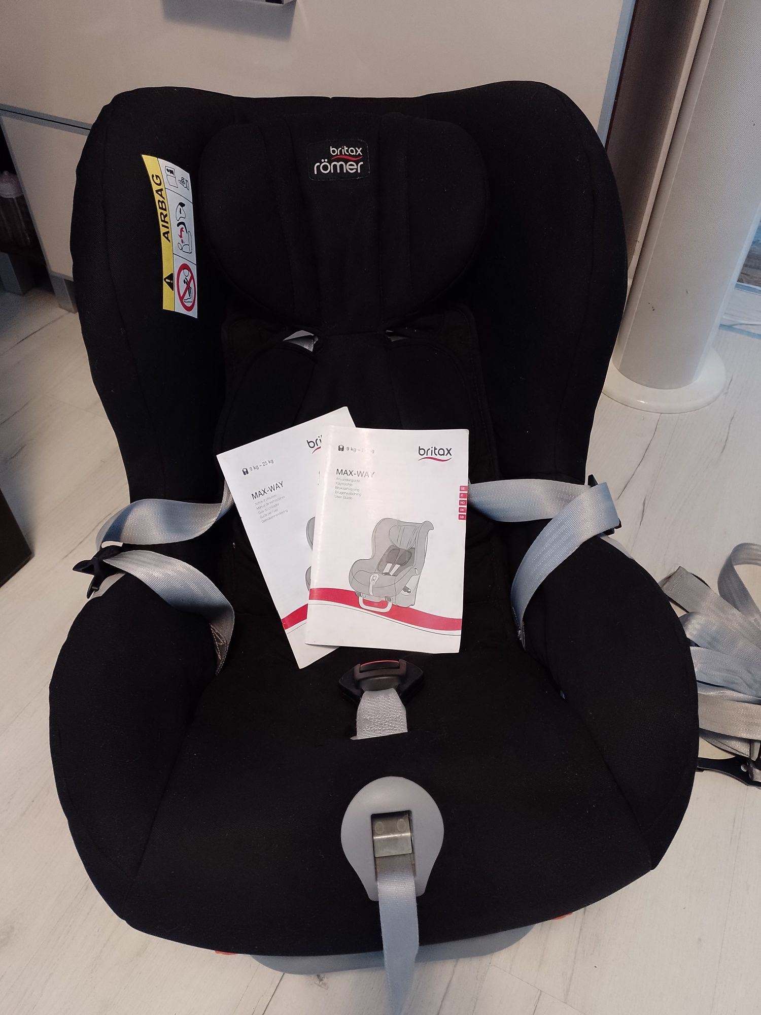 Britax Romer Max-Way fotelik samochodowy 9-25 kg tyłem + lusterko